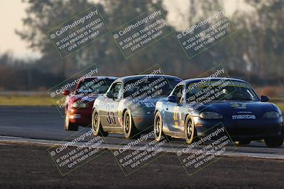 media/Jan-13-2024-CalClub SCCA (Sat) [[179f4822a7]]/Group 7/Sunset (Race)/